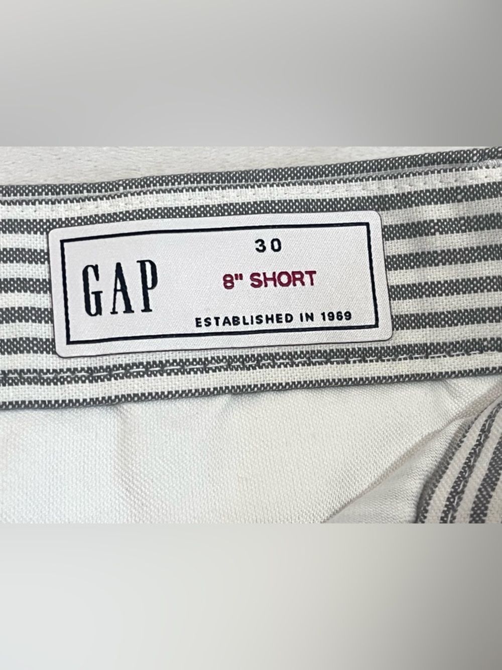 GAP Women’s Men’s Unisex Gray & White Striped 8” Cotton Shorts Size 30 w Pockets - Picture 9 of 16